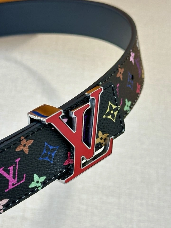 Packable Louis Vuitton Belts 300125