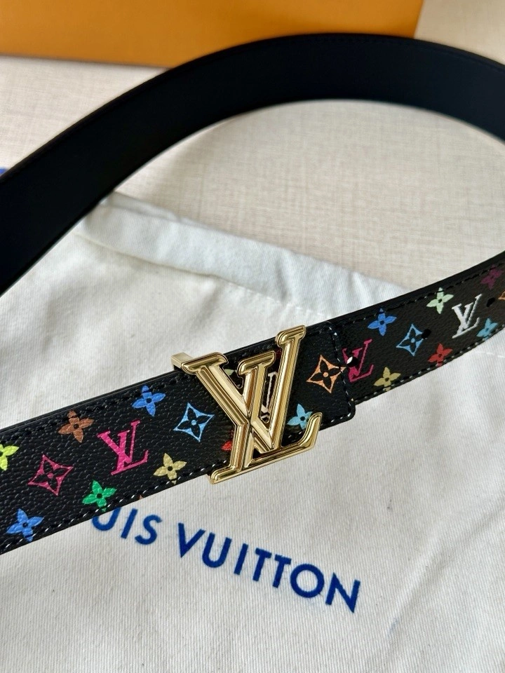 Louis Vuitton Belts ZipUp 300122