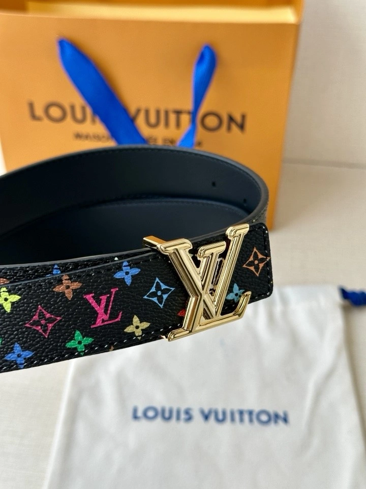 Louis Vuitton Belts ZipUp 300122
