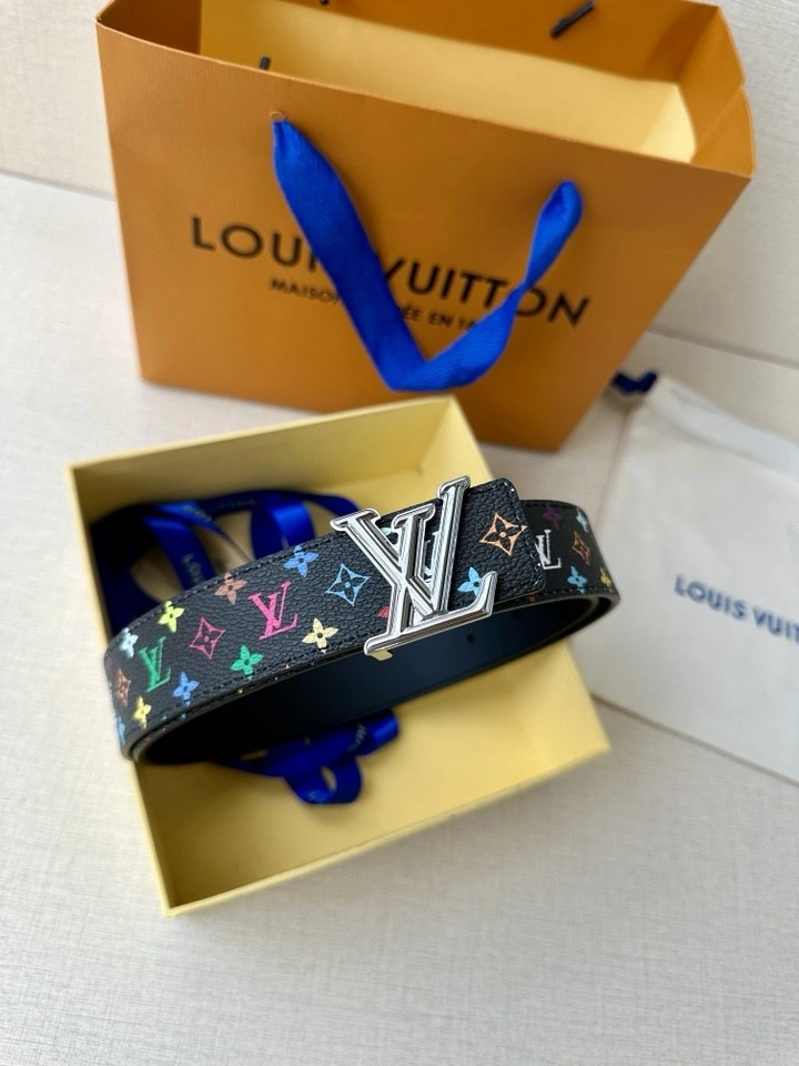 Louis Vuitton Belts ZipUp 300122