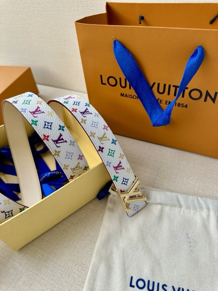 Louis Vuitton Belts EyeCatching 300123
