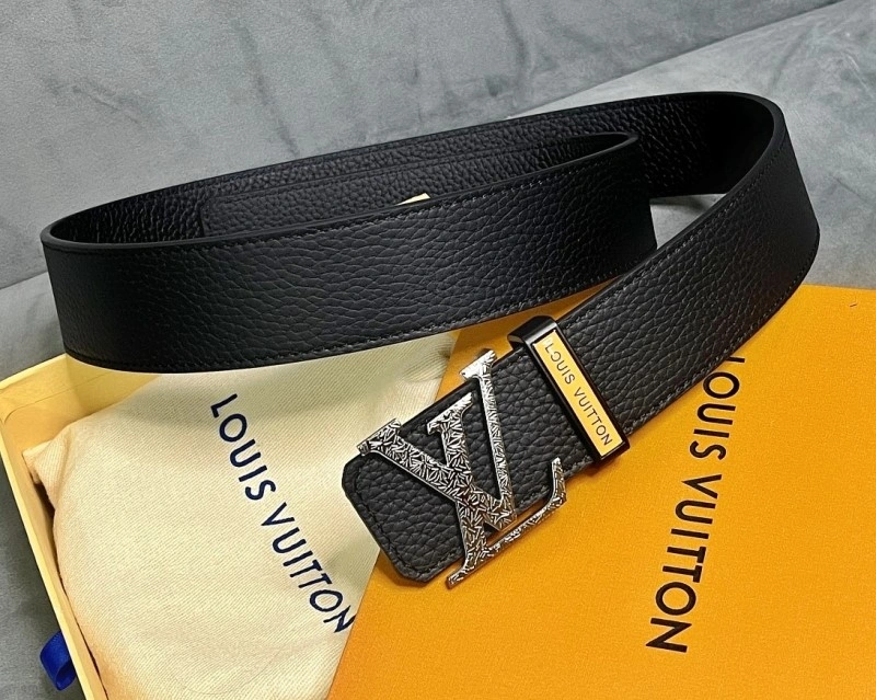 Louis Vuitton Belts Modern 300120