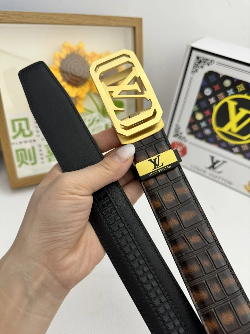 Louis Vuitton Belts ZipUp 300091