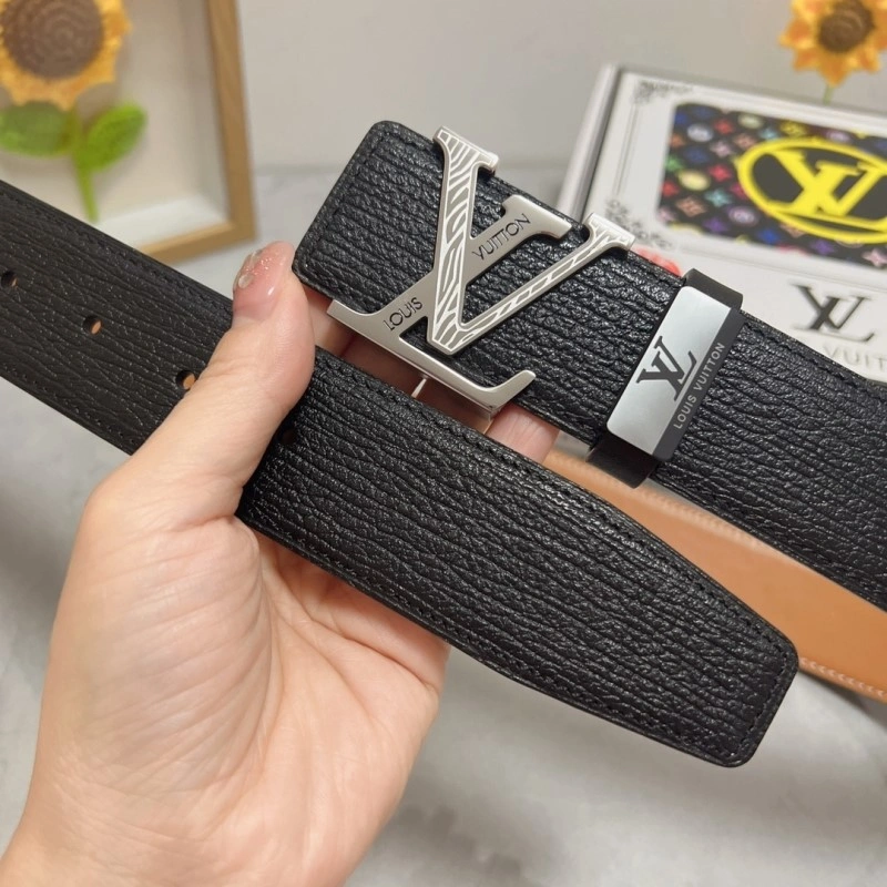 Chic Louis Vuitton Belts 300116