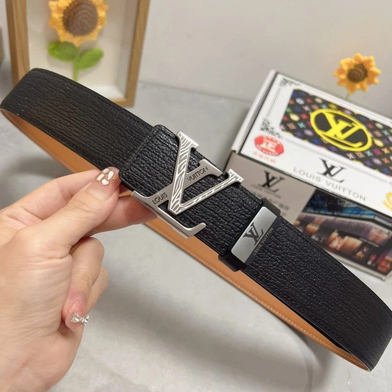 Chic Louis Vuitton Belts 300116