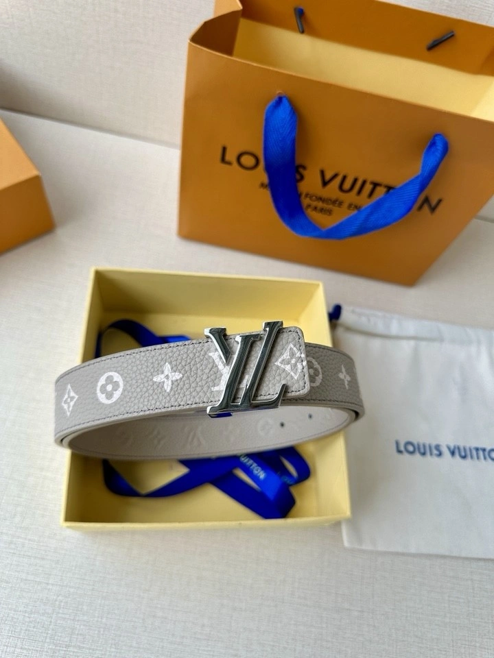 Louis Vuitton Belts Bold 300109