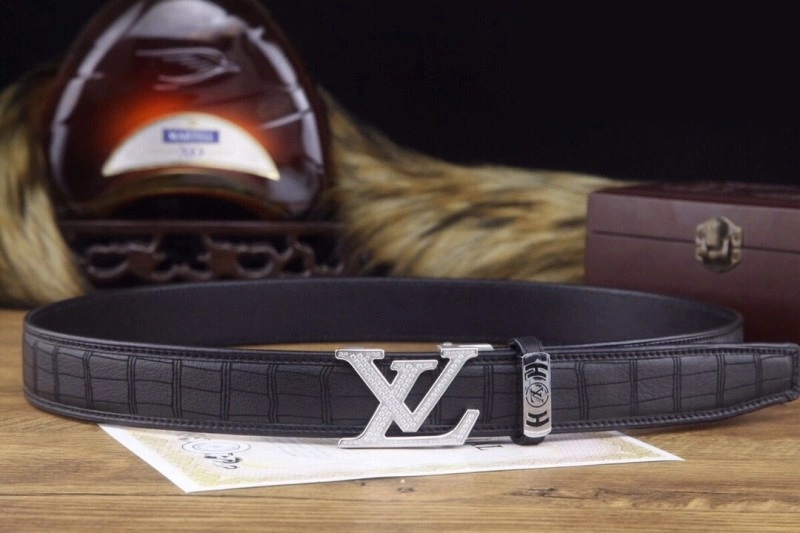 Durable Louis Vuitton Belts 300115