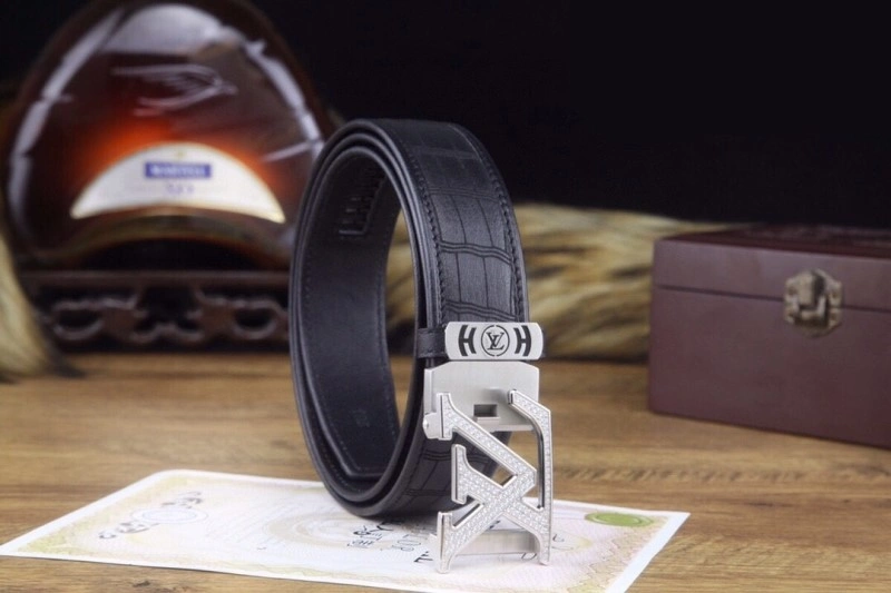 Durable Louis Vuitton Belts 300115