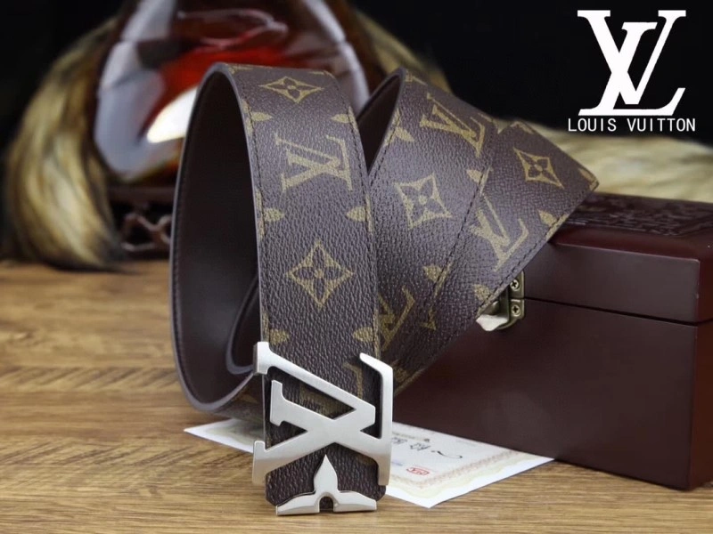 Louis Vuitton Belts Sporty 300099