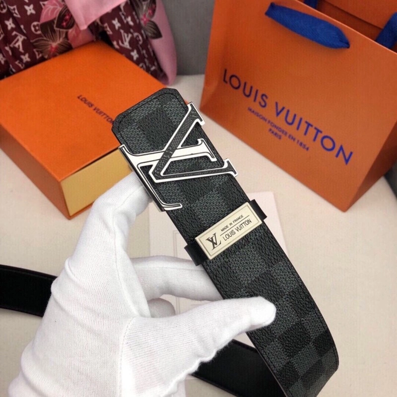 Louis Vuitton Belts Popular 300108