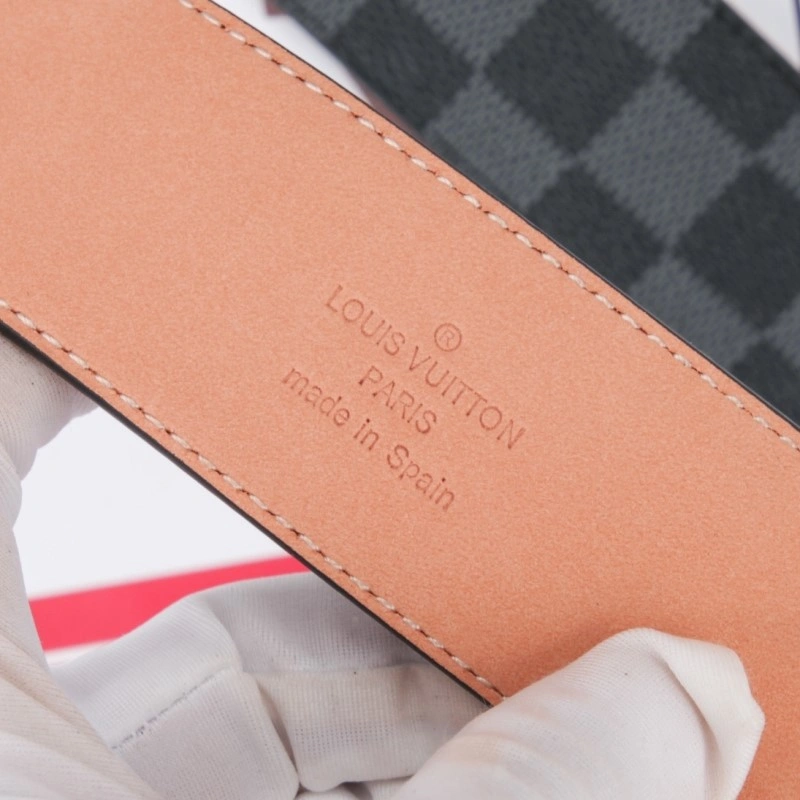 Tailored Louis Vuitton Belts 300081