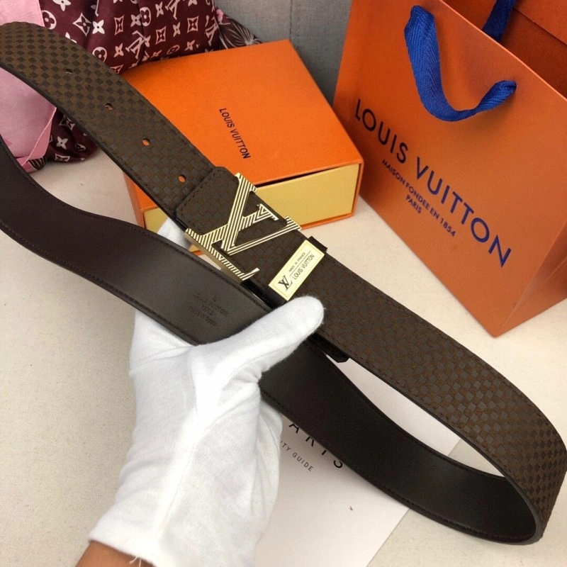SmoothTexture Louis Vuitton Belts 300061