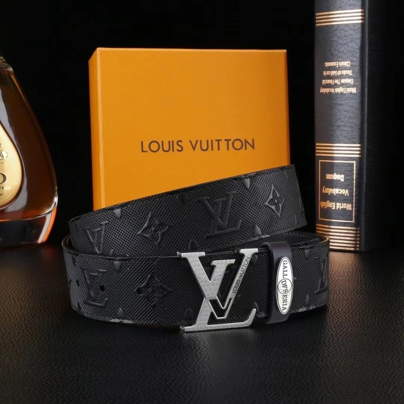 Durable Louis Vuitton Belts 300063