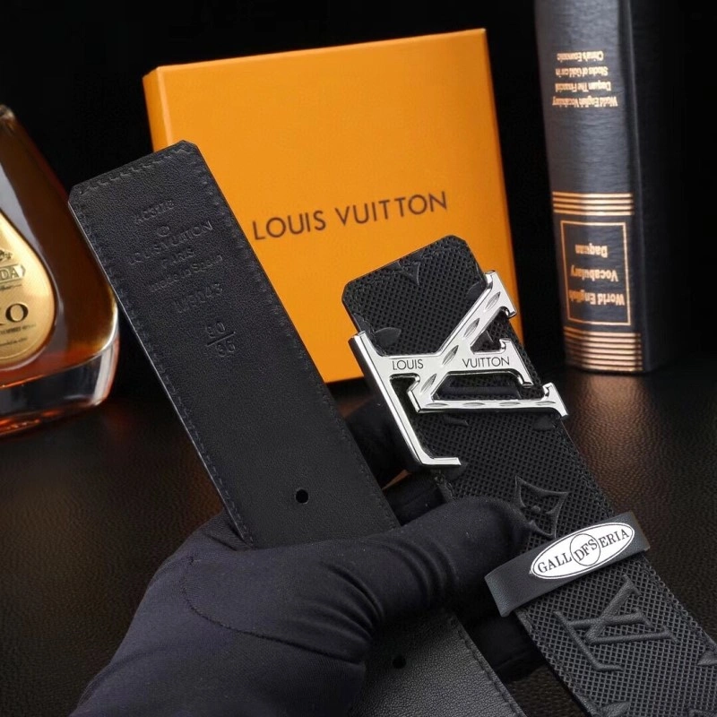 Louis Vuitton Belts Resilient 300065