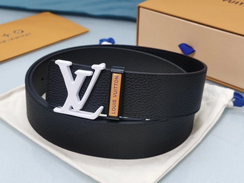 Durable Louis Vuitton Belts 300044