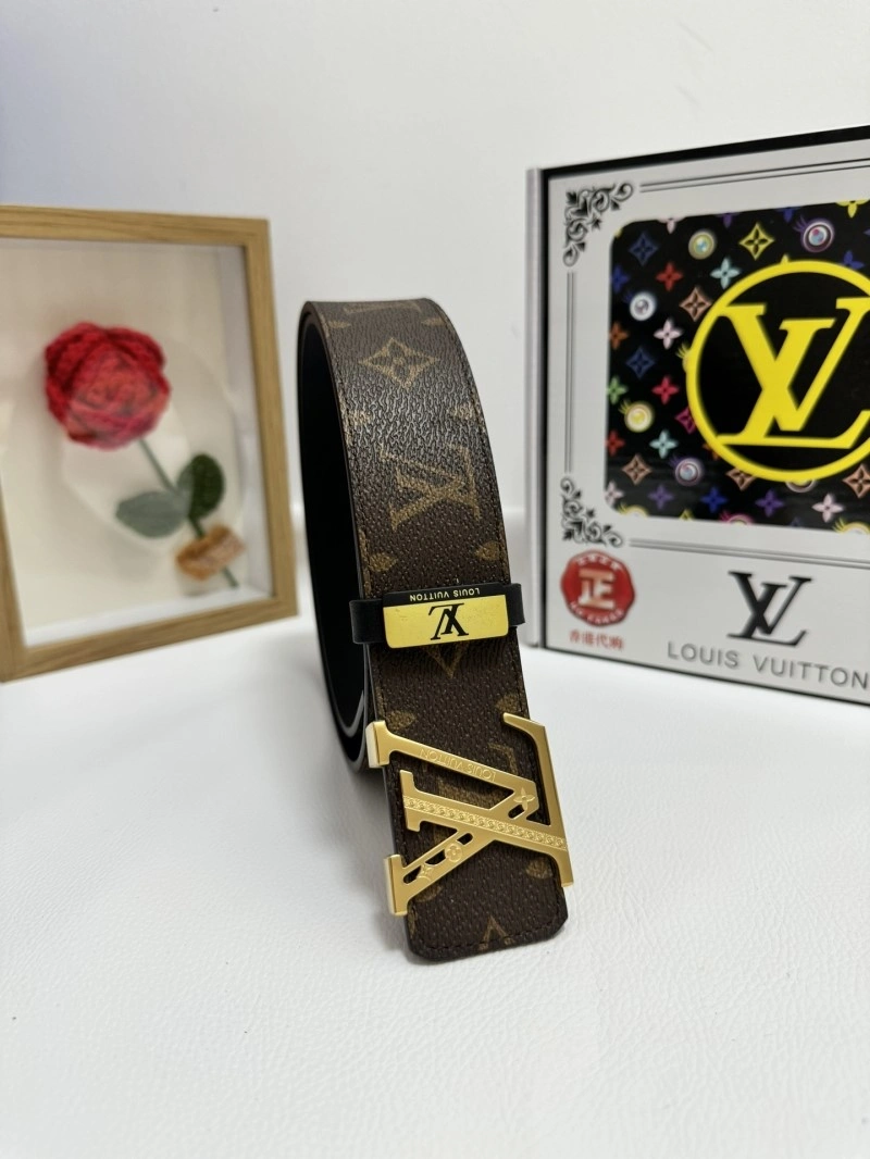Breathable Louis Vuitton Belts 300024