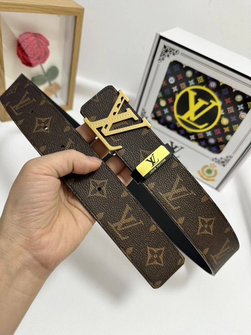 Breathable Louis Vuitton Belts 300024