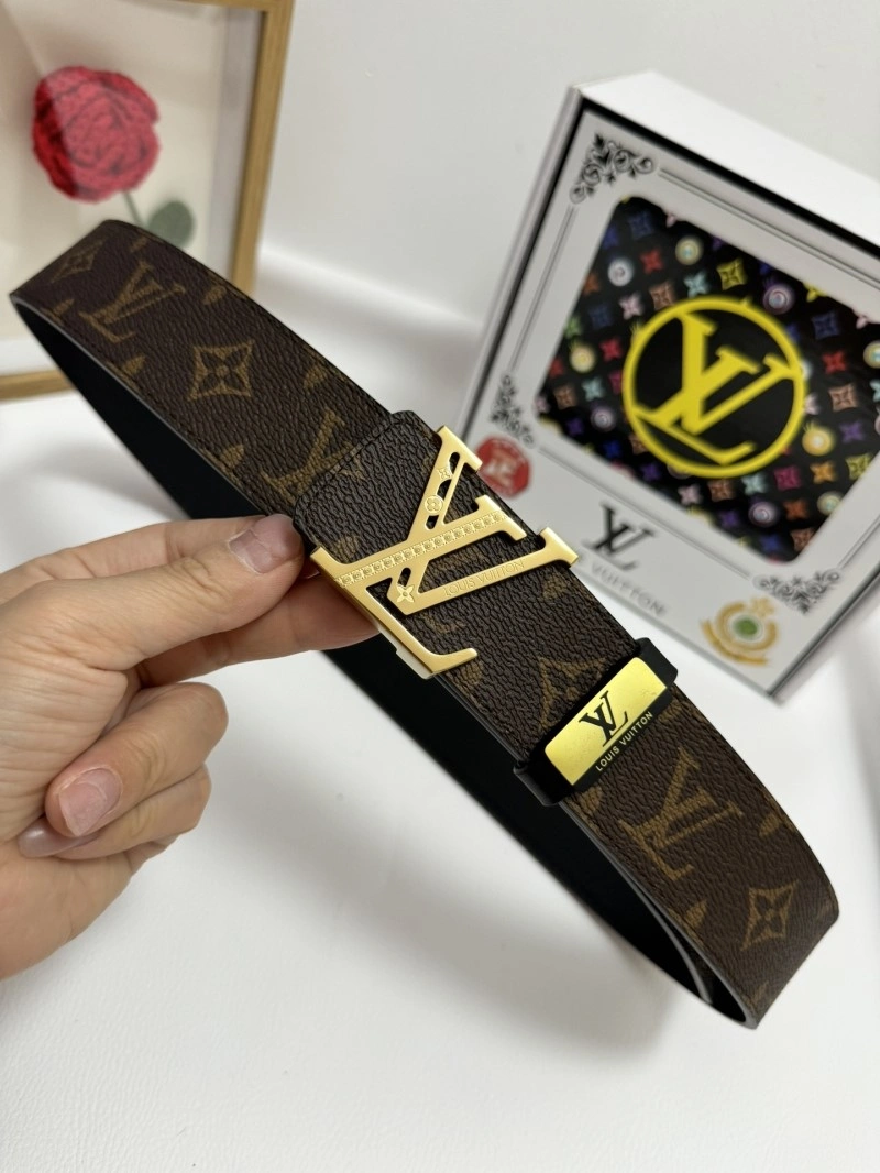 Breathable Louis Vuitton Belts 300024