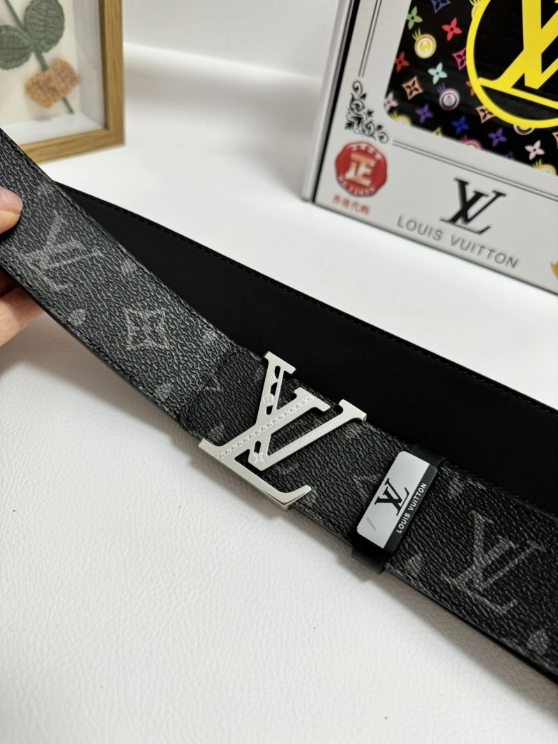 Casual Louis Vuitton Belts 300023