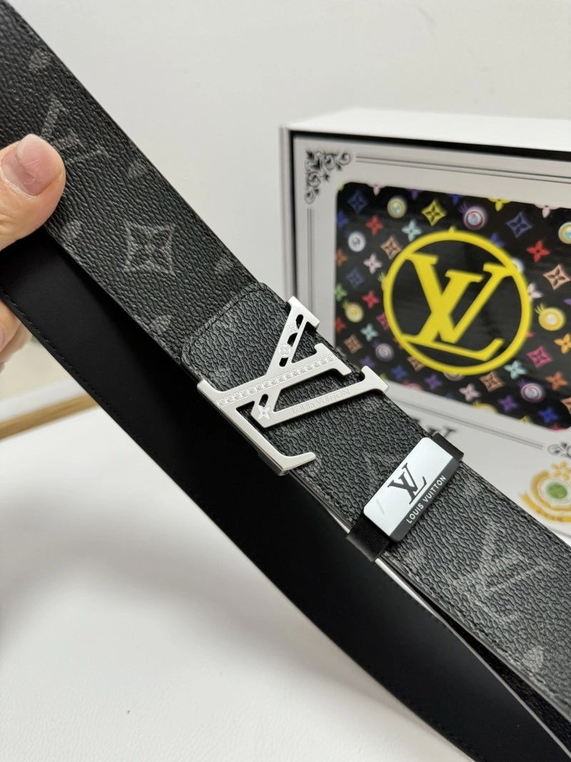 Casual Louis Vuitton Belts 300023