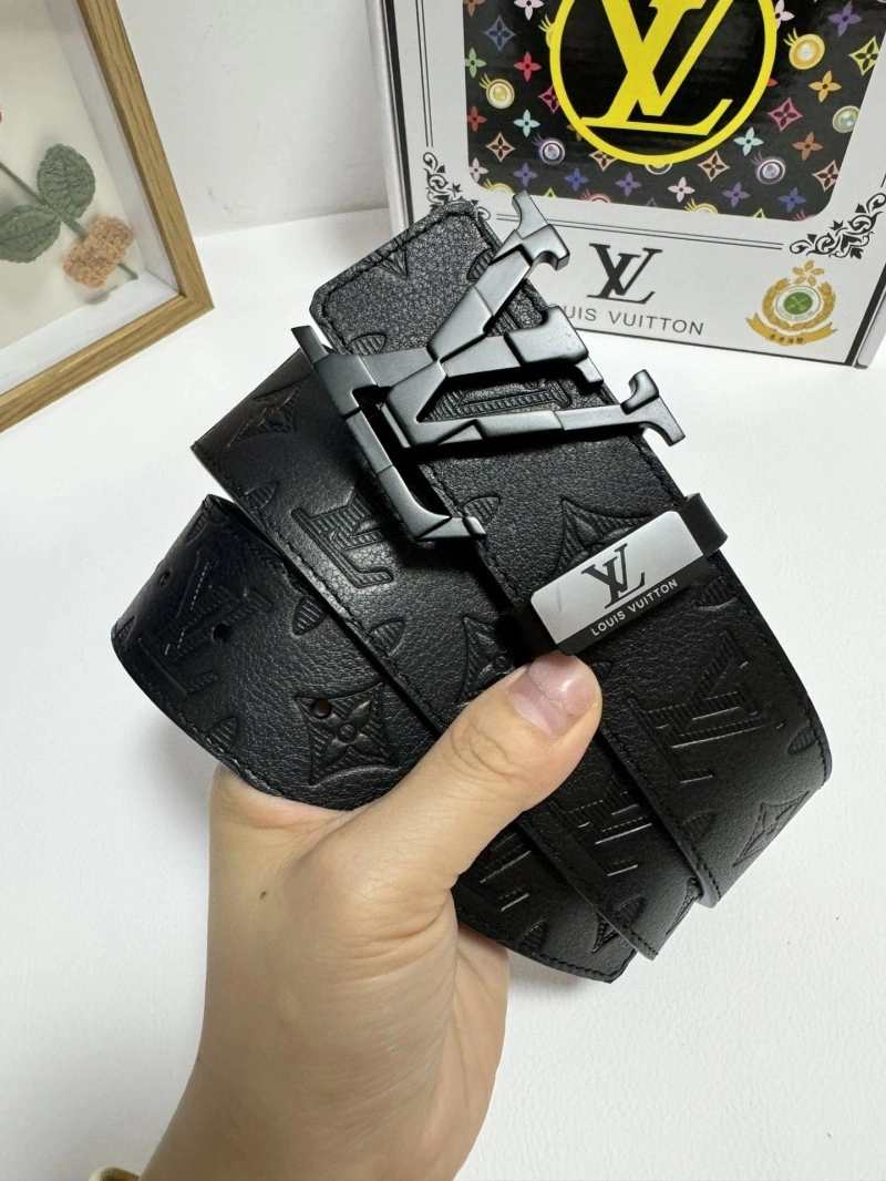 Louis Vuitton Belts Attractive 300026