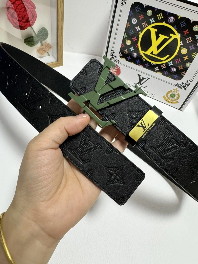 Louis Vuitton Belts ComfortFit 300012