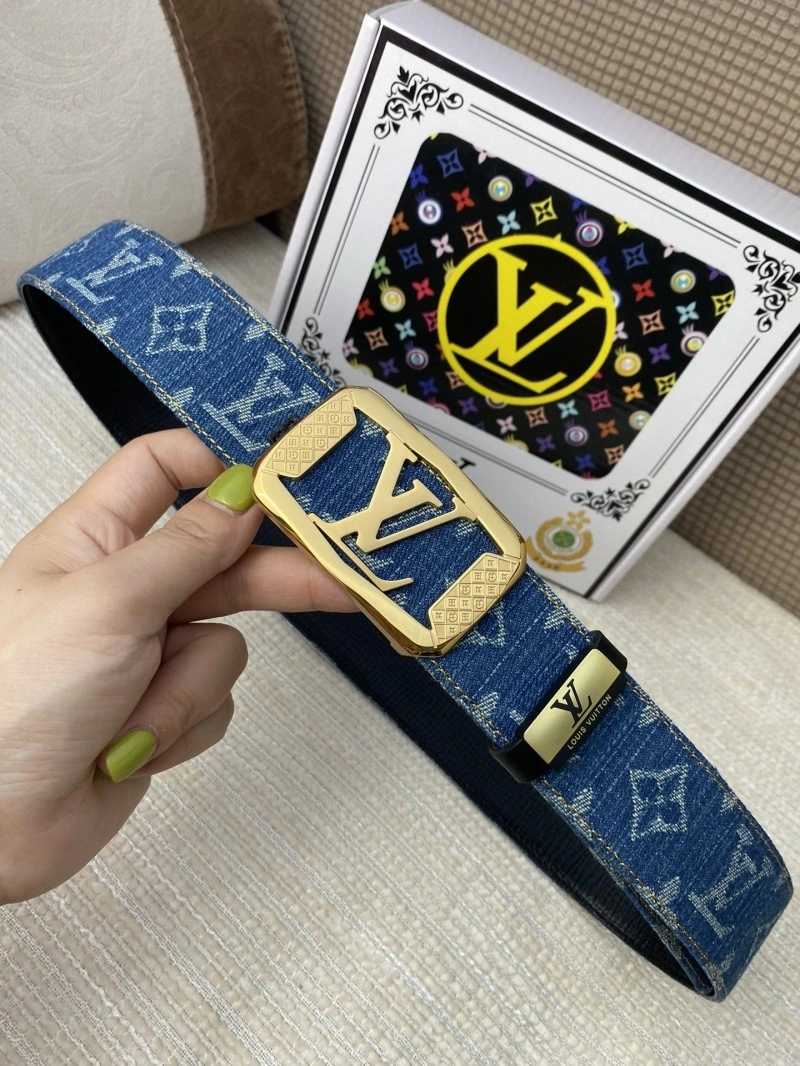 Flexible Louis Vuitton Belts 300020