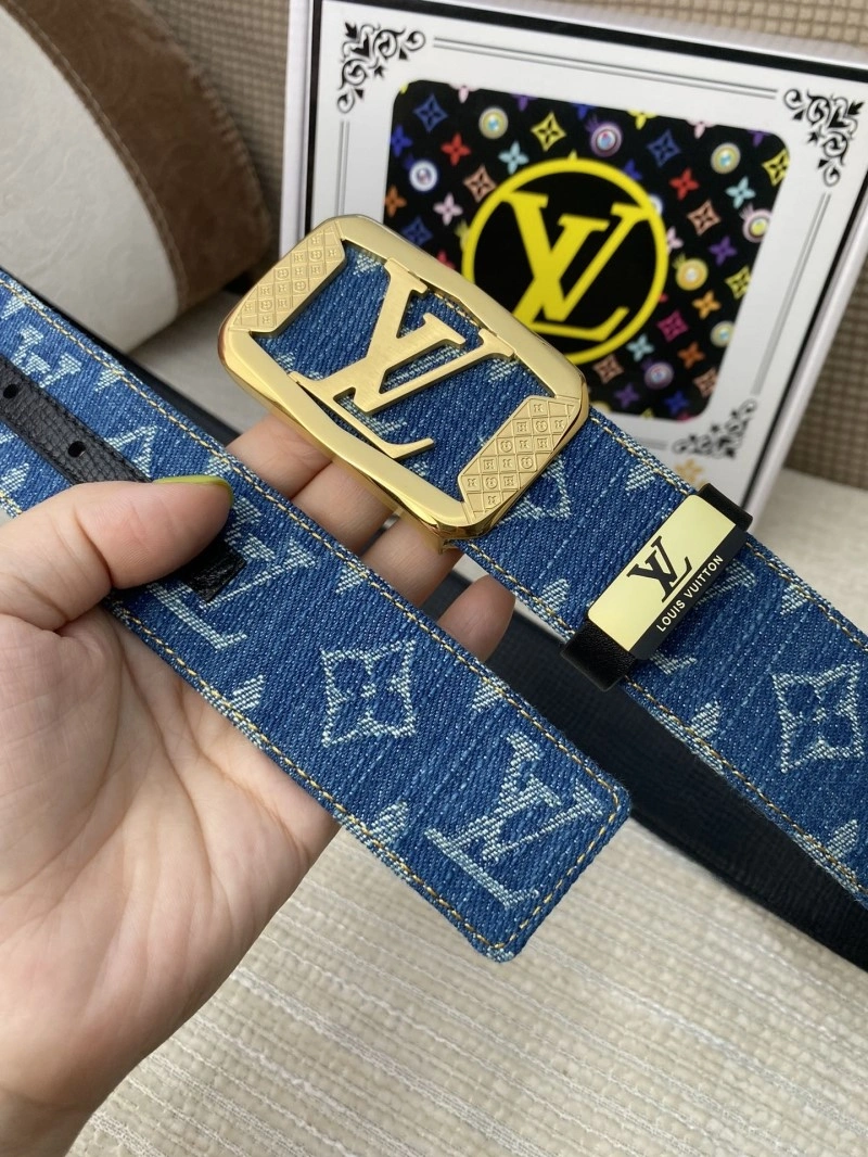 Flexible Louis Vuitton Belts 300020