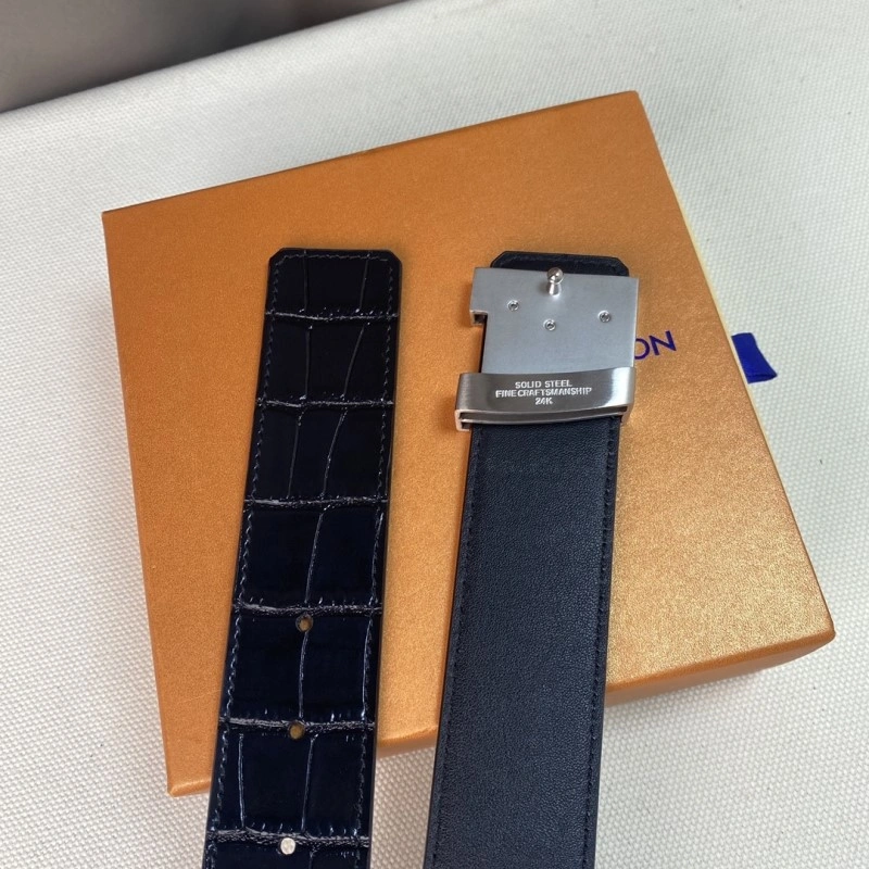 Lightweight Louis Vuitton Belts 300016