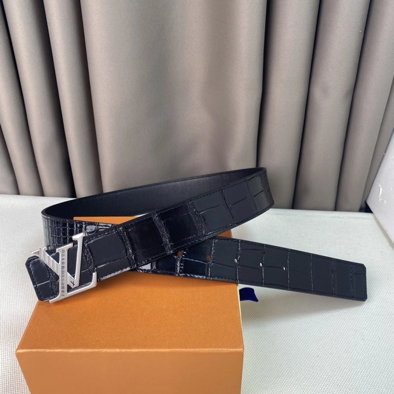 Lightweight Louis Vuitton Belts 300016