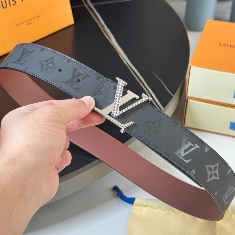 Louis Vuitton Belts Unisex 300004
