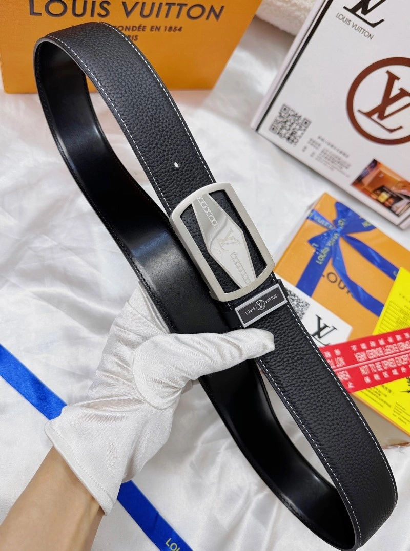 Seasonal Louis Vuitton Belts 300008