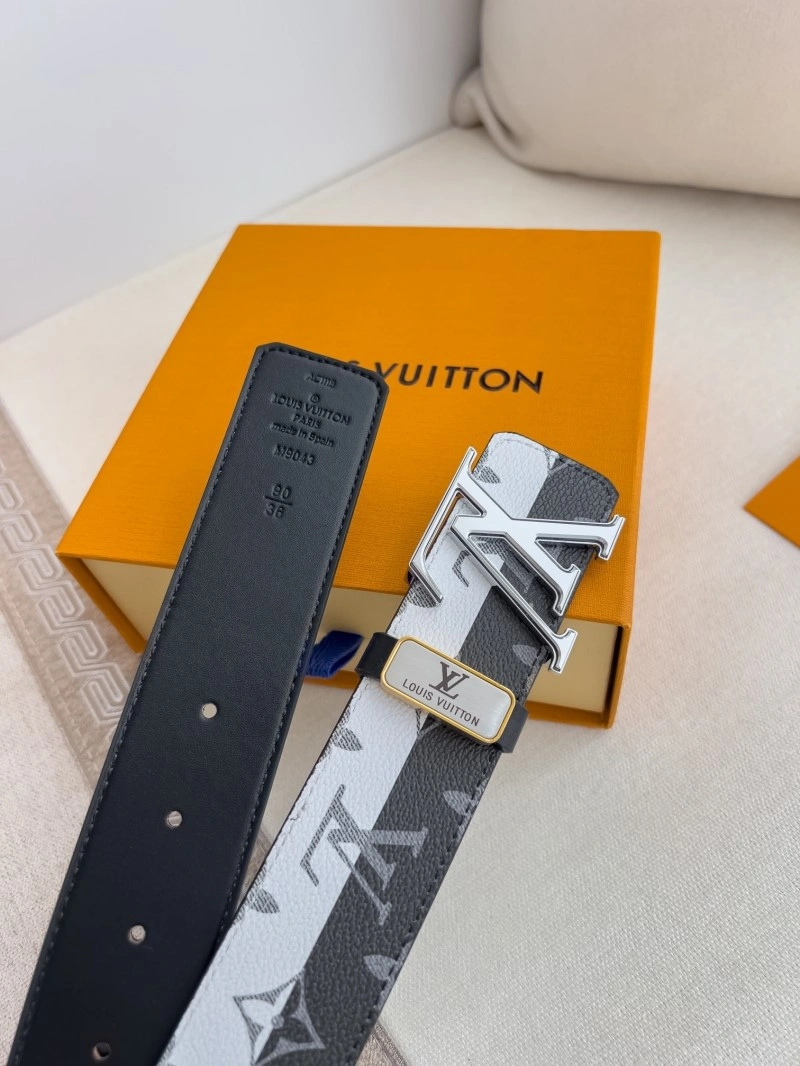 UrbanChic Louis Vuitton Belts 300003
