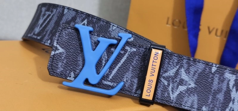 Louis Vuitton Belts Upgraded 300014