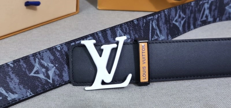Louis Vuitton Belts ZeroBulk 300002