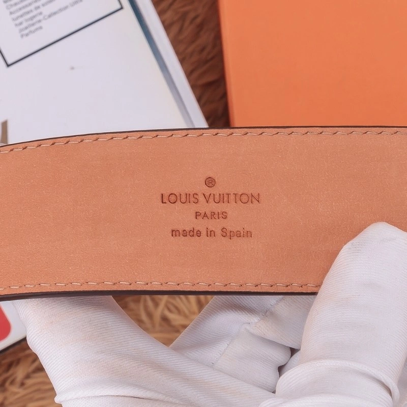 Popular Louis Vuitton Belts 299997