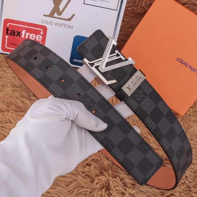 Unisex Louis Vuitton Belts 299979