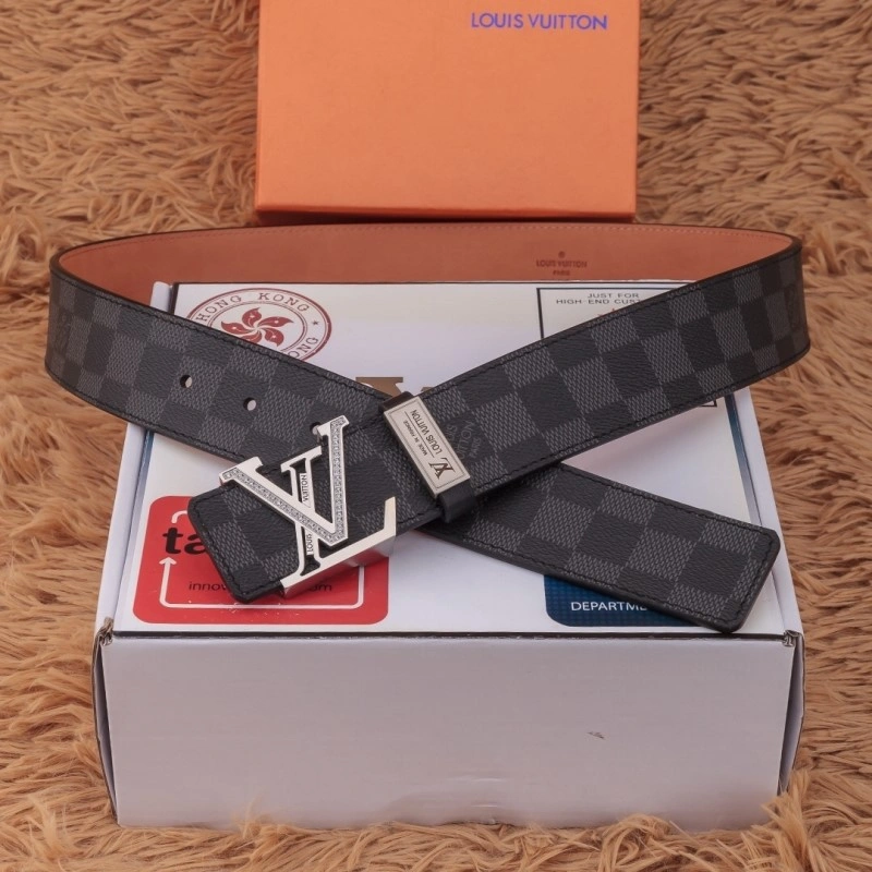Unisex Louis Vuitton Belts 299979