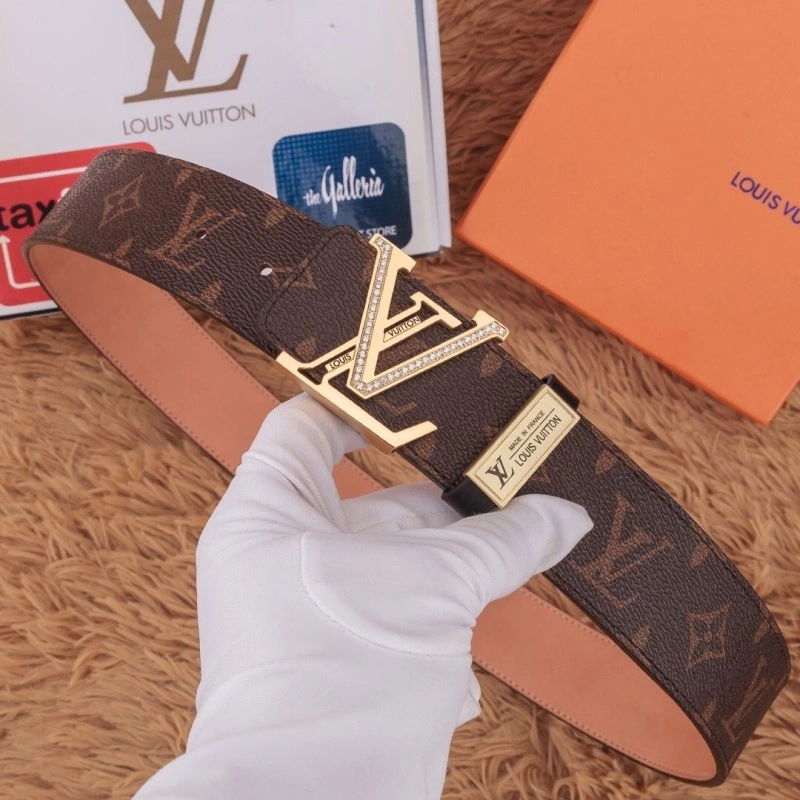 Breathable Louis Vuitton Belts 299983