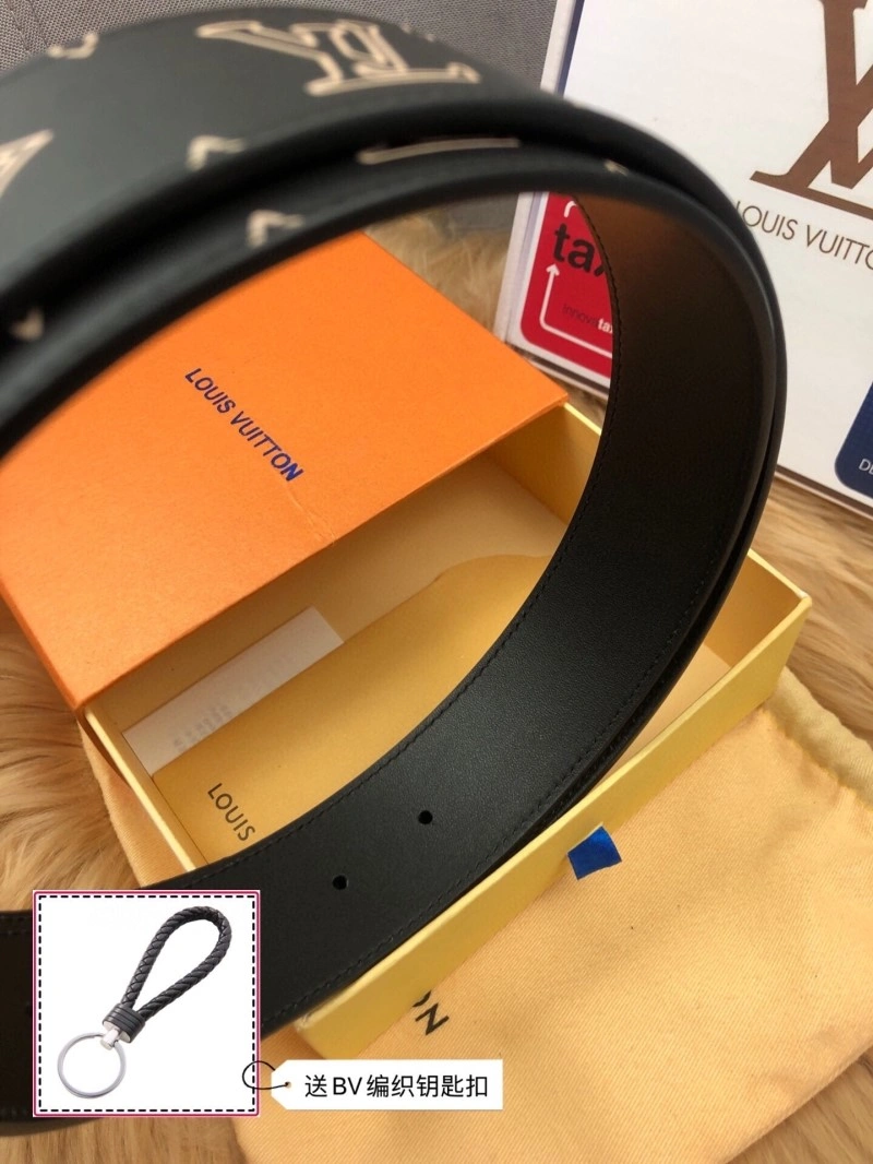 Contemporary Louis Vuitton Belts 299981