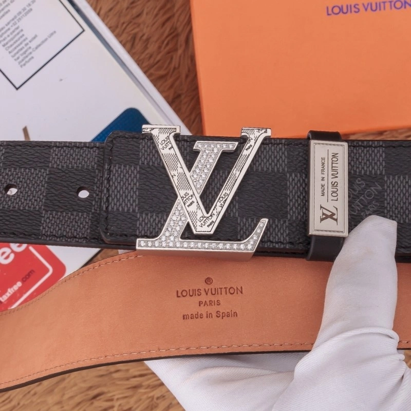 TechFriendly Louis Vuitton Belts 299984
