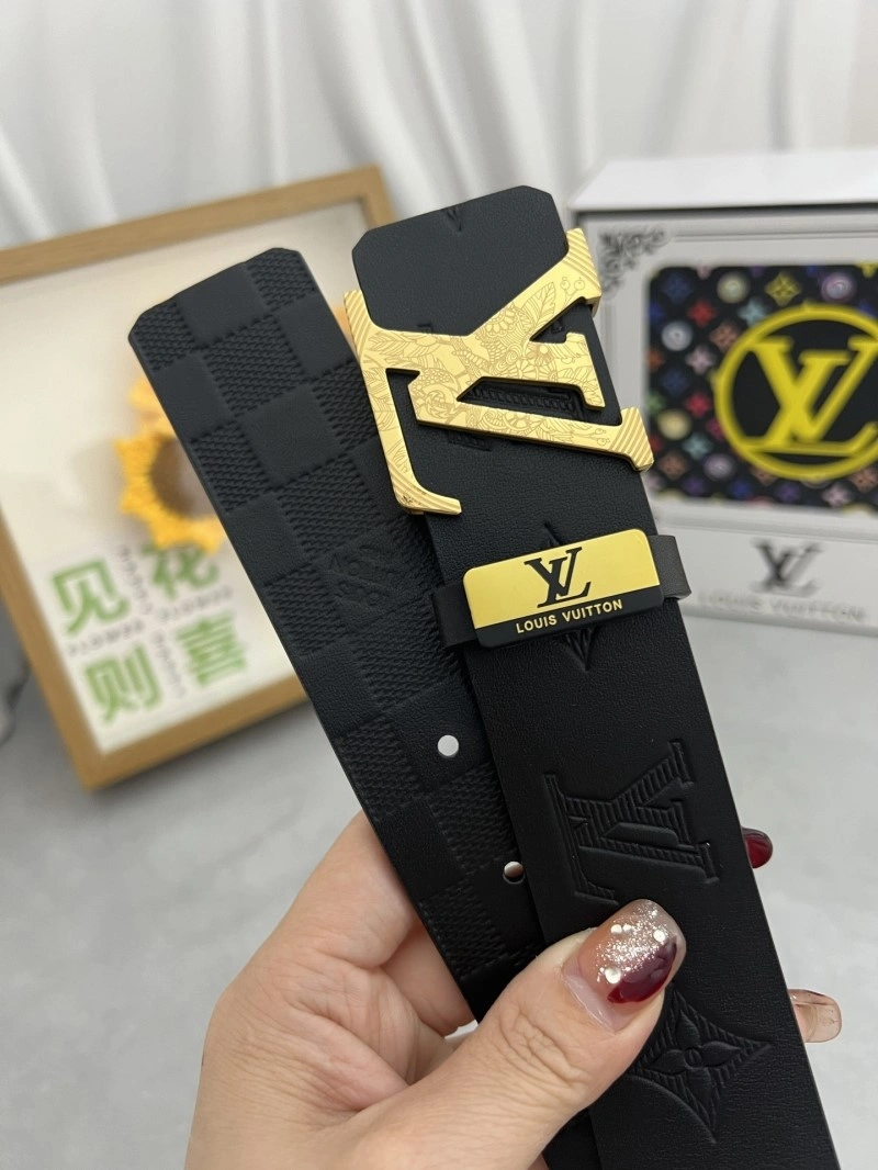 Louis Vuitton Belts Attractive 299937