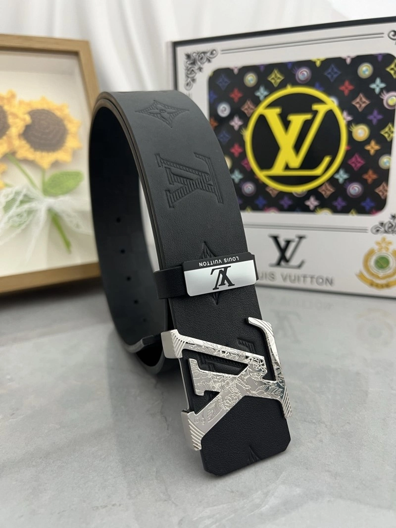 ZipUp Louis Vuitton Belts 299938