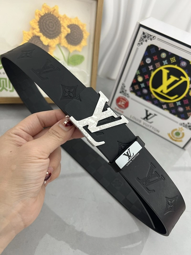 ZipUp Louis Vuitton Belts 299938