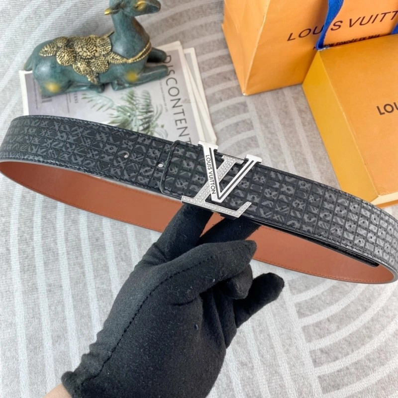 Louis Vuitton Belts Durable 299940