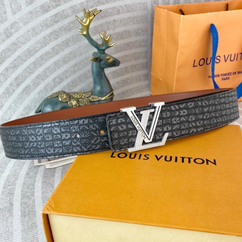 Louis Vuitton Belts Durable 299940