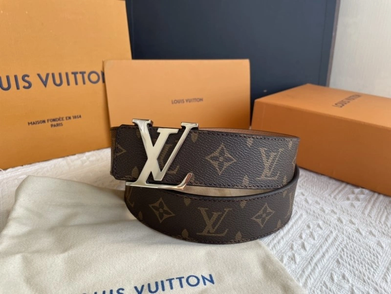 Louis Vuitton Belts Affordable 299930
