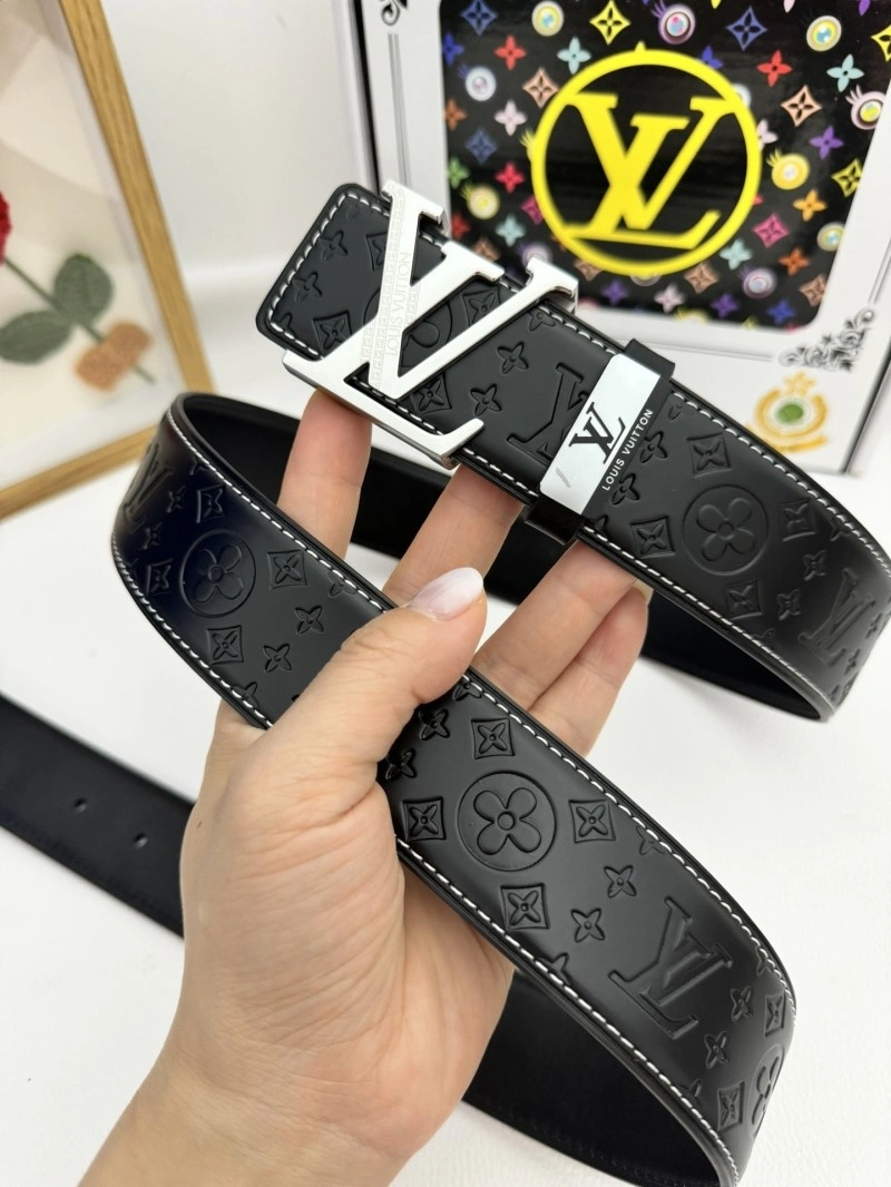 Bold Louis Vuitton Belts 299904