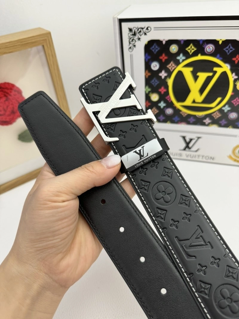 Bold Louis Vuitton Belts 299904