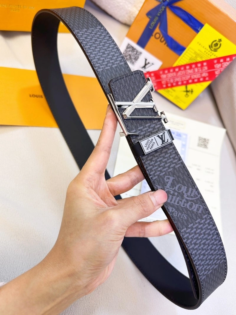 NewStyle Louis Vuitton Belts 299905